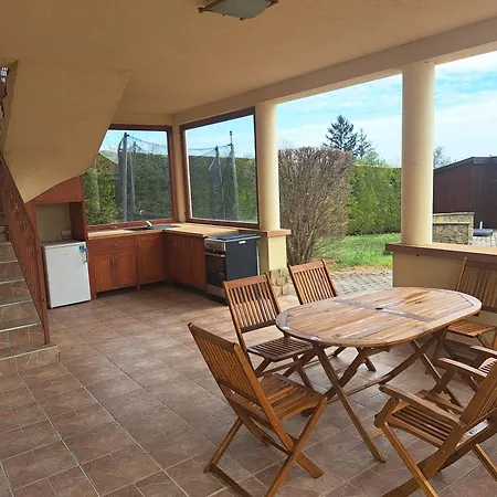 Veronika Panorama Paloznak